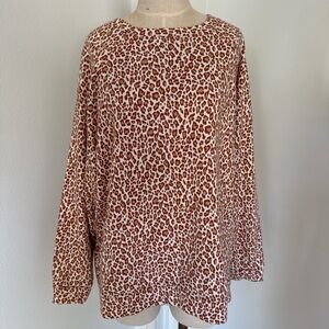 Lou & Grey Leopard Print Oversized Terry Sweatshirt- Medium but could fit Large